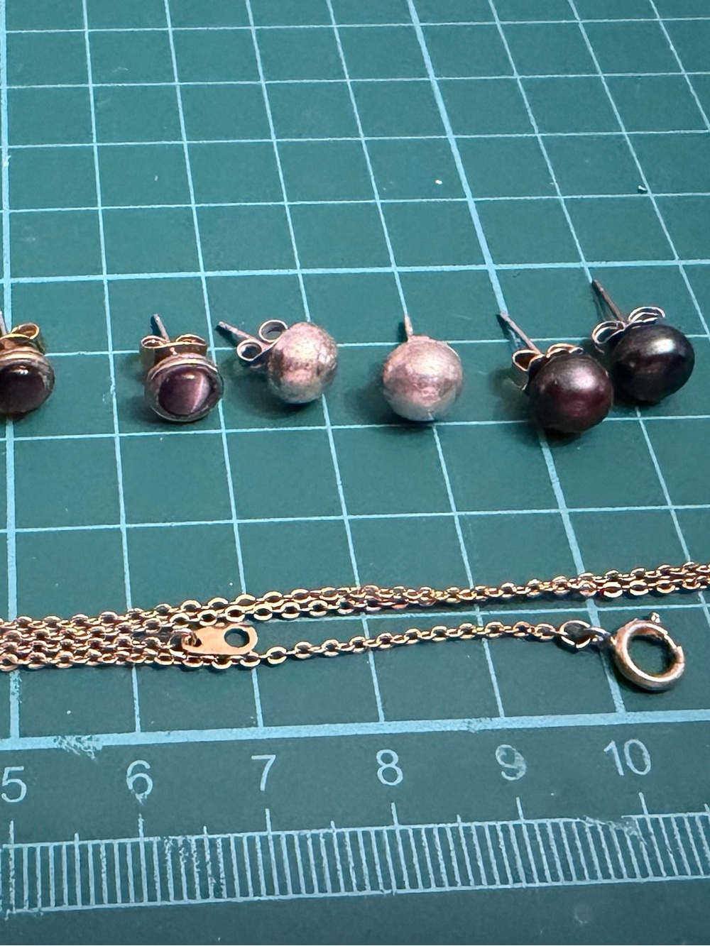 Lot of jewelry